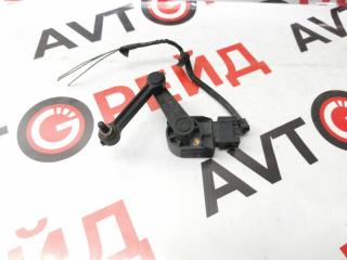 Датчик высоты дорожного просвета задний AUDI Q7 02.05.2012 контрактная Датчик высоты дорожного просвета задний AUDI Q7 02.05.2012
