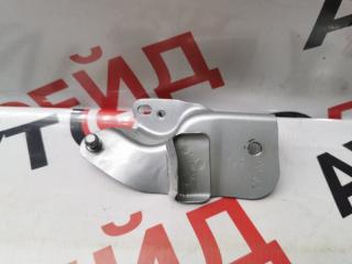 Запчасть кронштейн VOLKSWAGEN TOUAREG 26.09.2006