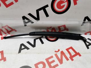 Дворник двери багажника VOLKSWAGEN TIGUAN 31.01.2012