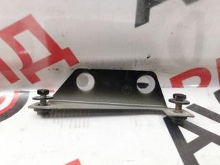 Крепление крыла левое AUDI A8 10.02.2014