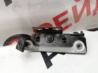 Крепление крыла переднее правое AUDI A8 10.02.2014