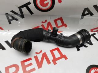 Патрубок радиатора AUDI A8 06.02.2012