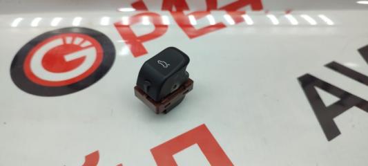 Кнопка открывания багажника AUDI A6 25.06.2011 контрактная Кнопка открывания багажника AUDI A6 25.06.2011