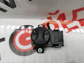 Кнопка регулировки сиденья VOLKSWAGEN TOUAREG 03.04.2014 контрактная Кнопка регулировки сиденья VOLKSWAGEN TOUAREG 03.04.2014