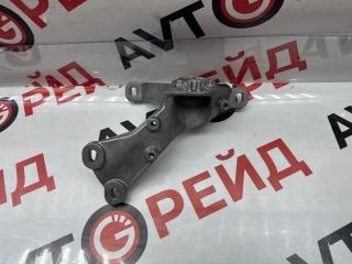 Кронштейн опоры АКПП правый AUDI A8 10.02.2014