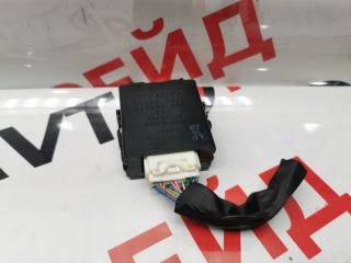 Запчасть блок управления стеклоочистителем Toyota Windom 2002.09