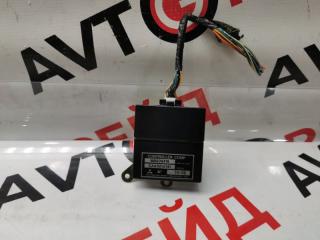 Запчасть блок управления климат-контролем Mitsubishi Diamante 01.11.1996