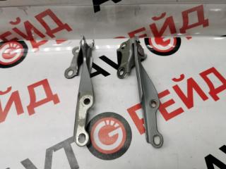 Запчасть крепление капота Toyota Funcargo 2002.07