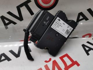 Блок управления стояночным тормозом VOLKSWAGEN TOUAREG 03.04.2014 контрактная Блок управления стояночным тормозом VOLKSWAGEN TOUAREG 03.04.2014