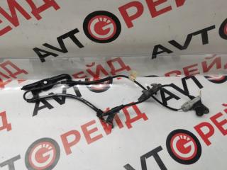 Запчасть датчик abs передний левый Toyota Windom 2002.09