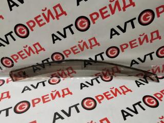 Ветровик передний правый Toyota Vitz 2001.12