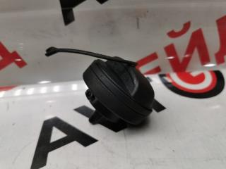 Крышка топливного бака VOLKSWAGEN TOUAREG 22.12.2010