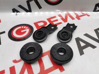 Фото запчасти крепление радиатора Toyota Camry Gracia 1999.07 контрактная запчасть Запчасть крепление радиатора Toyota Camry Gracia 1999.07