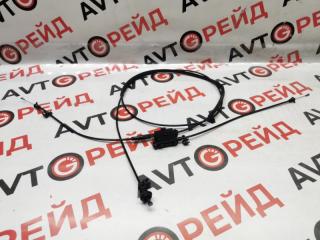 Тросик замка капота AUDI A8 06.02.2012