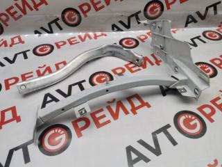 Крепление крыла правое AUDI A8 06.02.2012