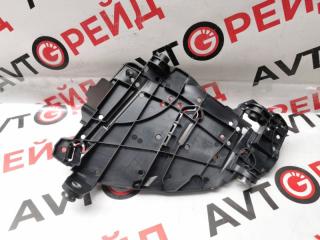 Крепление под фару правое VOLKSWAGEN TOUAREG 30.09.2008