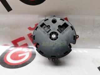 Мотор зеркала VOLKSWAGEN PASSAT 18.05.2006