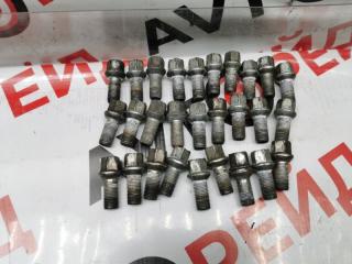 Запчасть болт колесный Volkswagen Passat