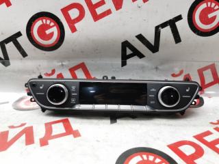 Блок управления климат-контролем AUDI A4 25.10.2017