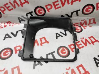 Дефлектор радиатора правый PORSCHE MACAN 05.03.2015