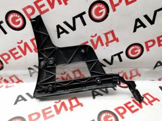 Крепление бампера заднее левое AUDI A4 06.09.2013