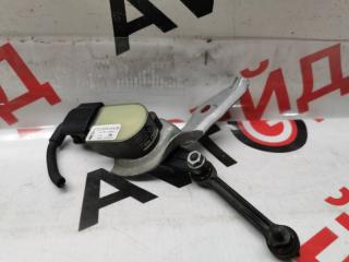 Фото запчасти датчик высоты дорожного просвета передний AUDI Q7 16.09.2006 контрактная запчасть Запчасть датчик высоты дорожного просвета передний AUDI Q7 16.09.2006