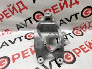 Кронштейн опоры двигателя правый AUDI A4 25.10.2017