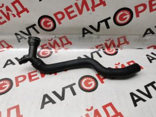 Патрубок радиатора верхний AUDI A4 25.10.2017