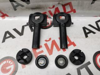 Крепление радиатора AUDI A6 09.04.2011