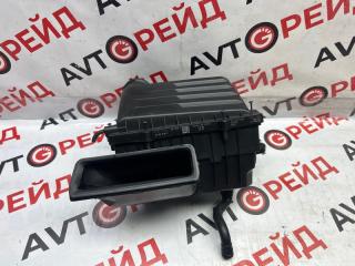 Запчасть корпус воздушного фильтра AUDI A3 13.07.2013