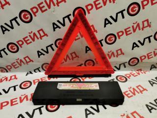 Знак аварийной остановки Toyota Avensis 05 контрактная Знак аварийной остановки Toyota Avensis 05