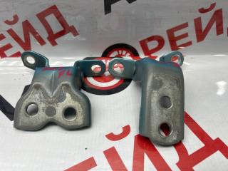 Фото запчасти петля дверная передняя левая Toyota Funcargo 08.2003 контрактная запчасть Запчасть петля дверная передняя левая Toyota Funcargo 08.2003