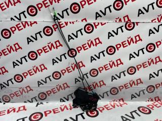 Запчасть замок двери передний правый Toyota Avensis 05