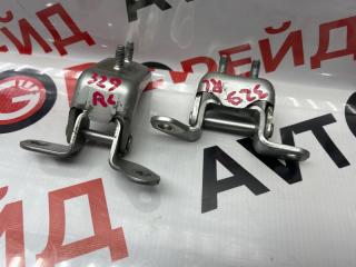 Фото запчасти петля дверная задняя левая Toyota Camry Gracia 09.1999 контрактная запчасть Запчасть петля дверная задняя левая Toyota Camry Gracia 09.1999