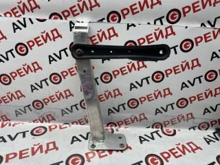 Кронштейн усилителя бампера передний правый JEEP Cherokee 25.03.2014