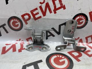 Запчасть петля дверная задняя левая Toyota Camry 02.2009