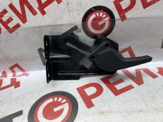 РУЧКА ОТКРЫВАНИЯ КАПОТА AUDI Q5 11.07.2018 контрактная РУЧКА ОТКРЫВАНИЯ КАПОТА AUDI Q5 11.07.2018