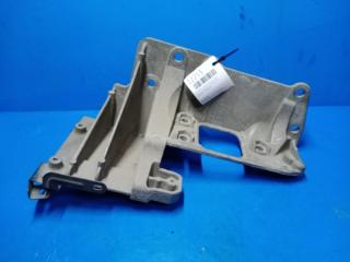 Кронштейн опоры двигателя левый Nissan Qashqai J10 2006-2014