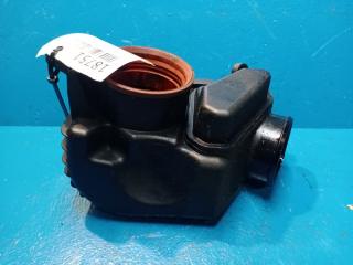 Запчасть резонатор воздушного фильтра Mercedes-Benz C-Class 2000-2008