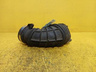 Запчасть патрубок воздушного фильтра Honda CR-V 2 2002-2006