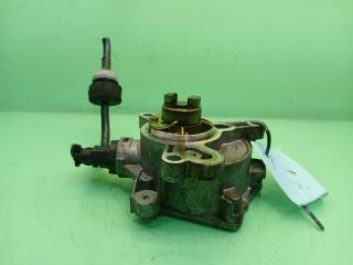 Запчасть насос вакуумный Volvo