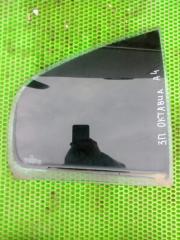 Форточка двери задняя правая Skoda Octavia 2007