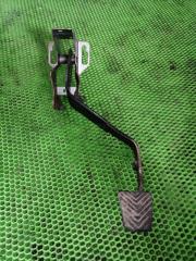 Запчасть педаль сцепления Mitsubishi Lancer 2006