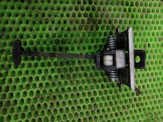 Запчасть ограничитель двери передний правый Peugeot 408 2014