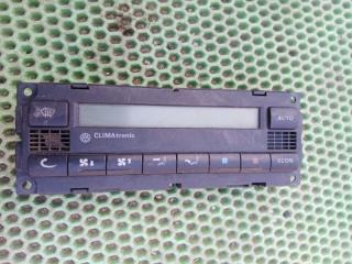 Блок управления климат-контролем Skoda Octavia 2007 Б/У Блок управления климат-контролем Skoda Octavia 2007