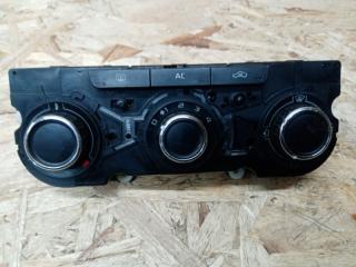 Блок управления печкой Skoda Octavia 2011
