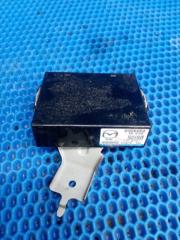 Запчасть блок управления дверьми Mazda CX-7 2008