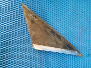 Запчасть уголок Ford Focus