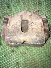 Суппорт передний левый Chery M11 2010