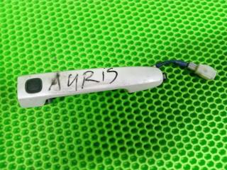 Запчасть ручка двери внешняя передняя Toyota Auris